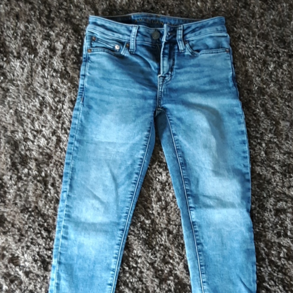 American Eagle next level flex jeans 26x28